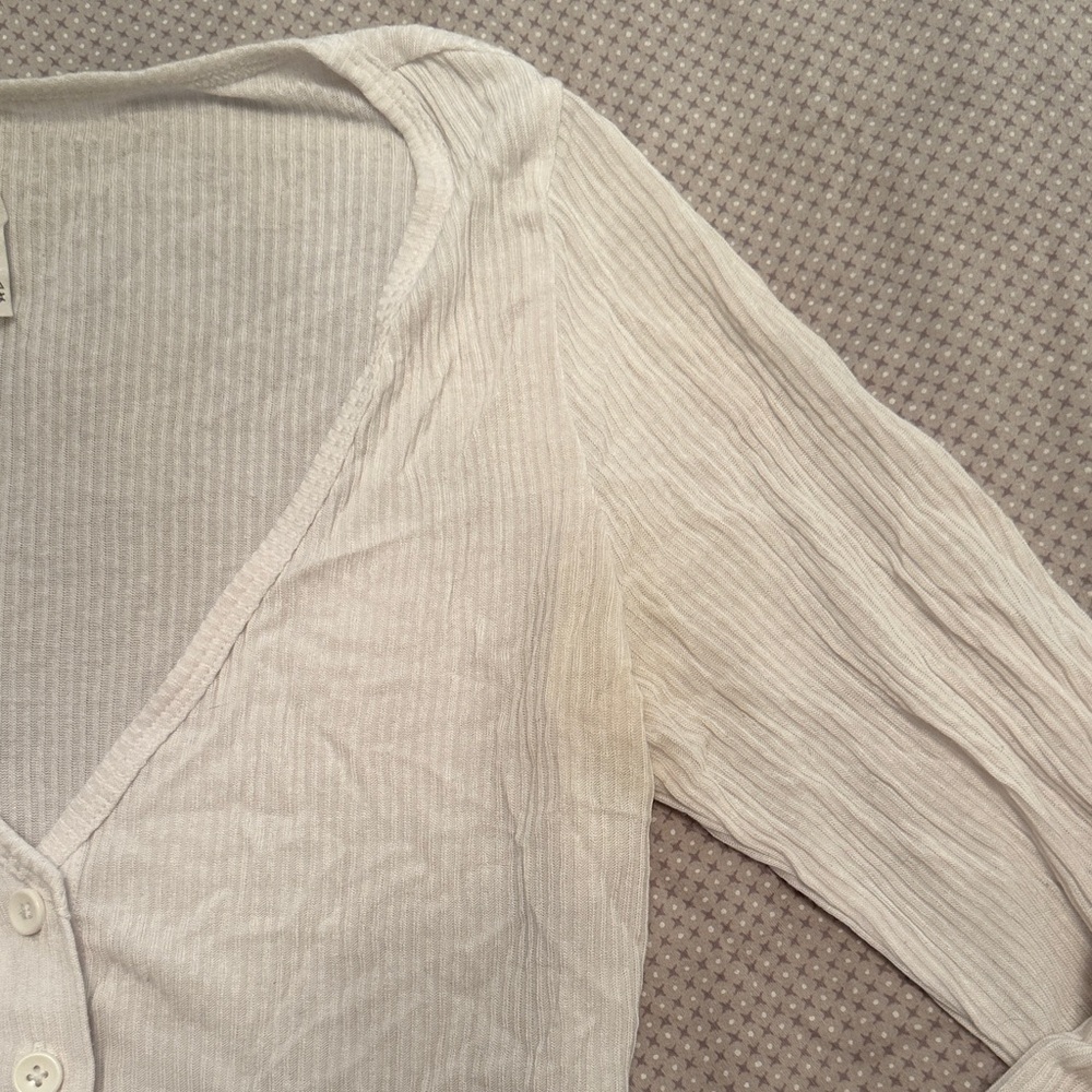 Women's alo Button-Up Top size Small - Picture 5 of 5